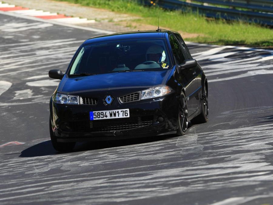  Renault Megane RS R26.R 2008 года  (фото 32 из 86)